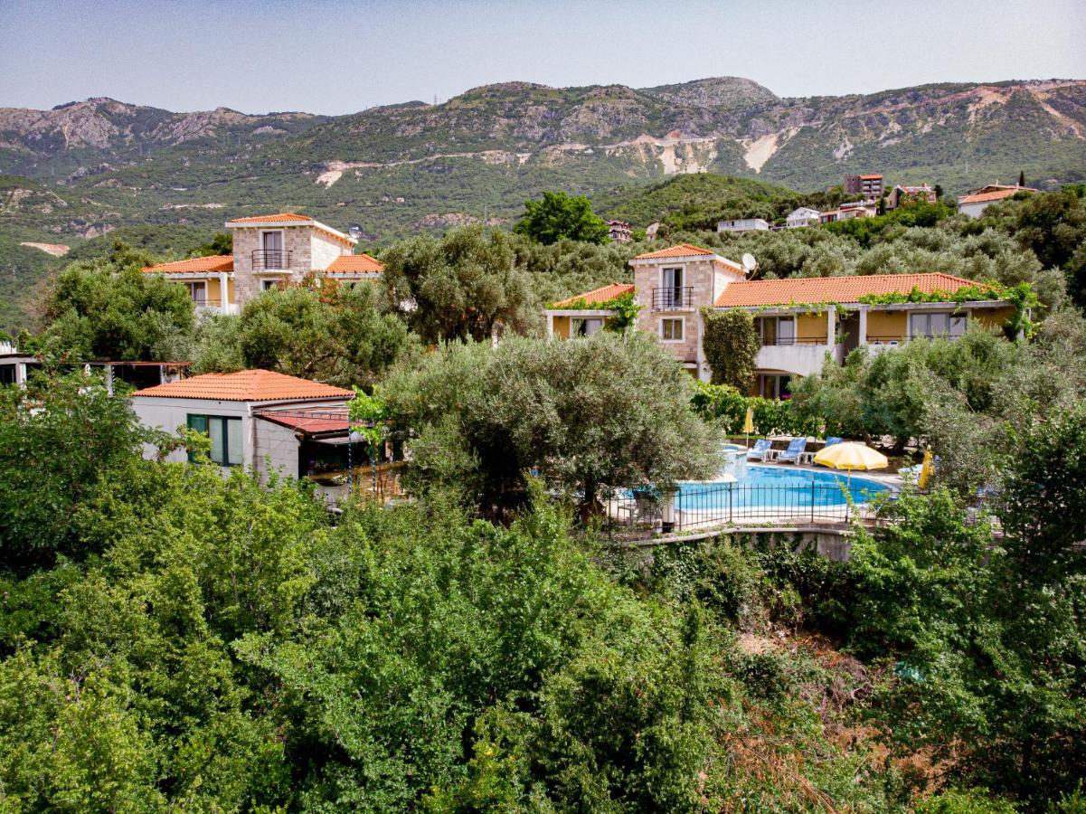 Resort "Maslinjak" Bečići Luaran gambar